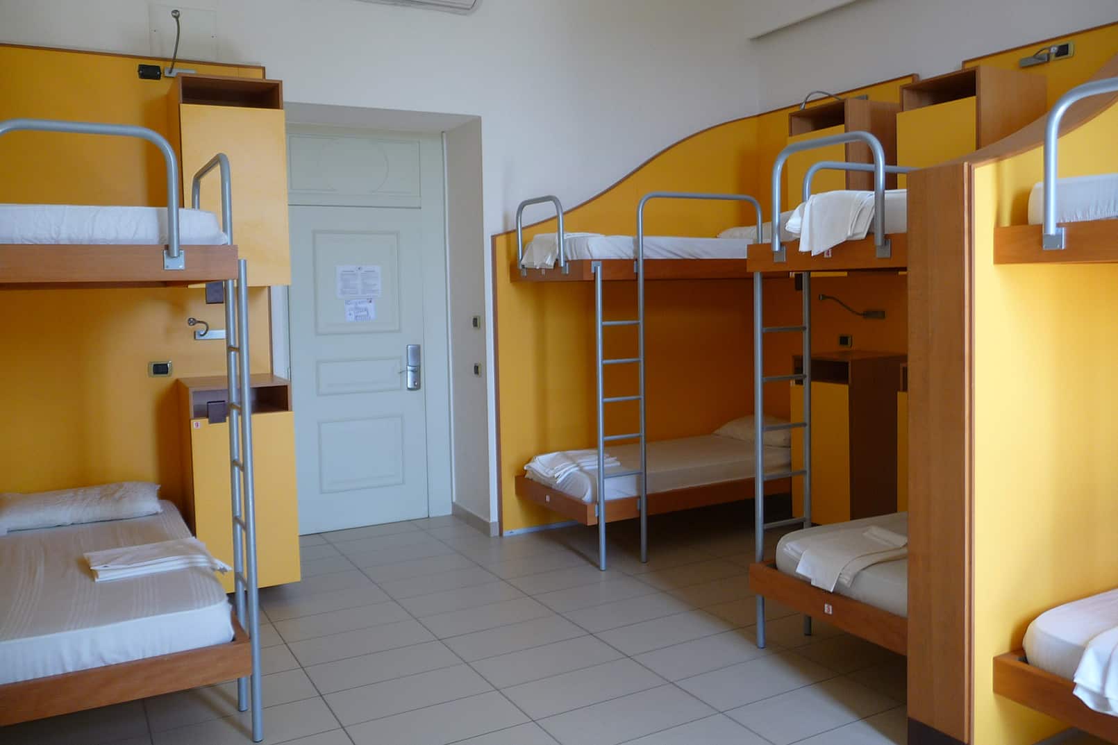 Do Hostels Provide Bedding Such As Sheets, Pillows and Blankets